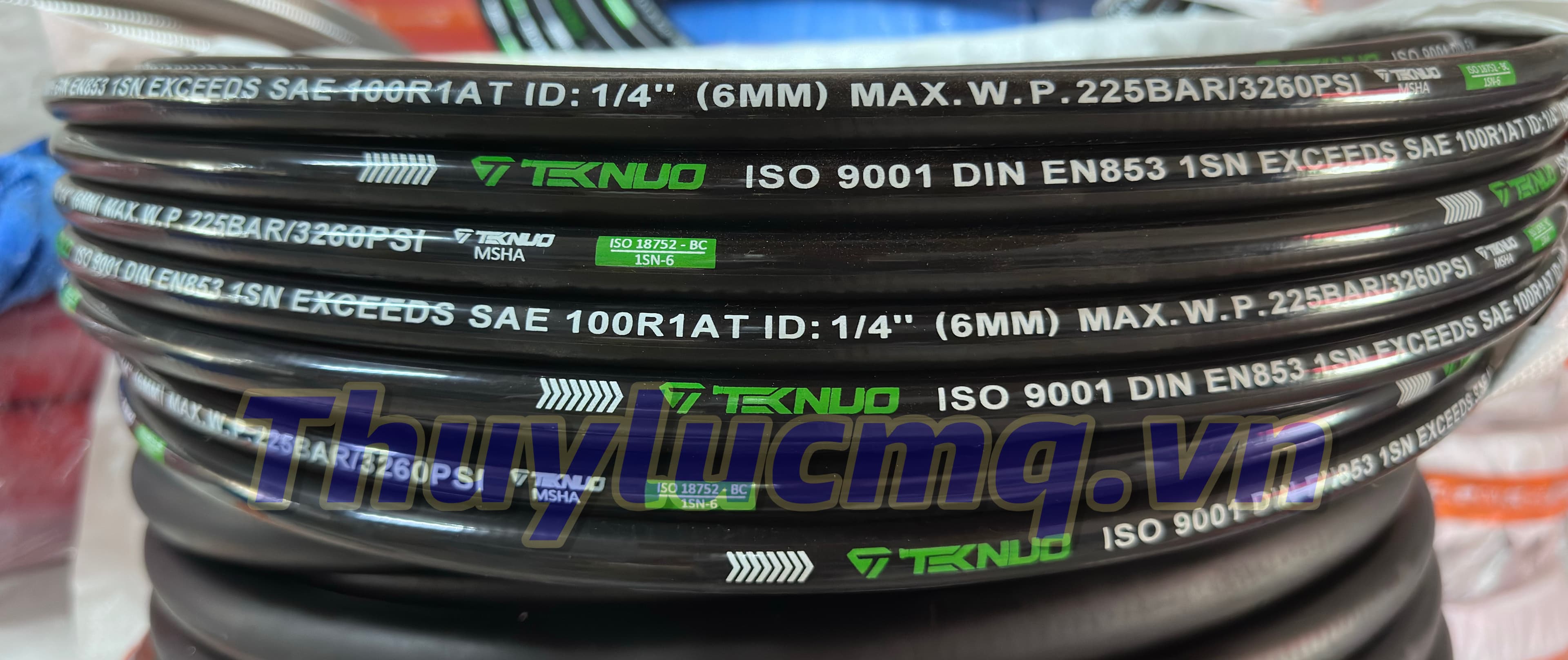 Ống Thủy Lực da trơn TEKNUO, 1/4 R1AT